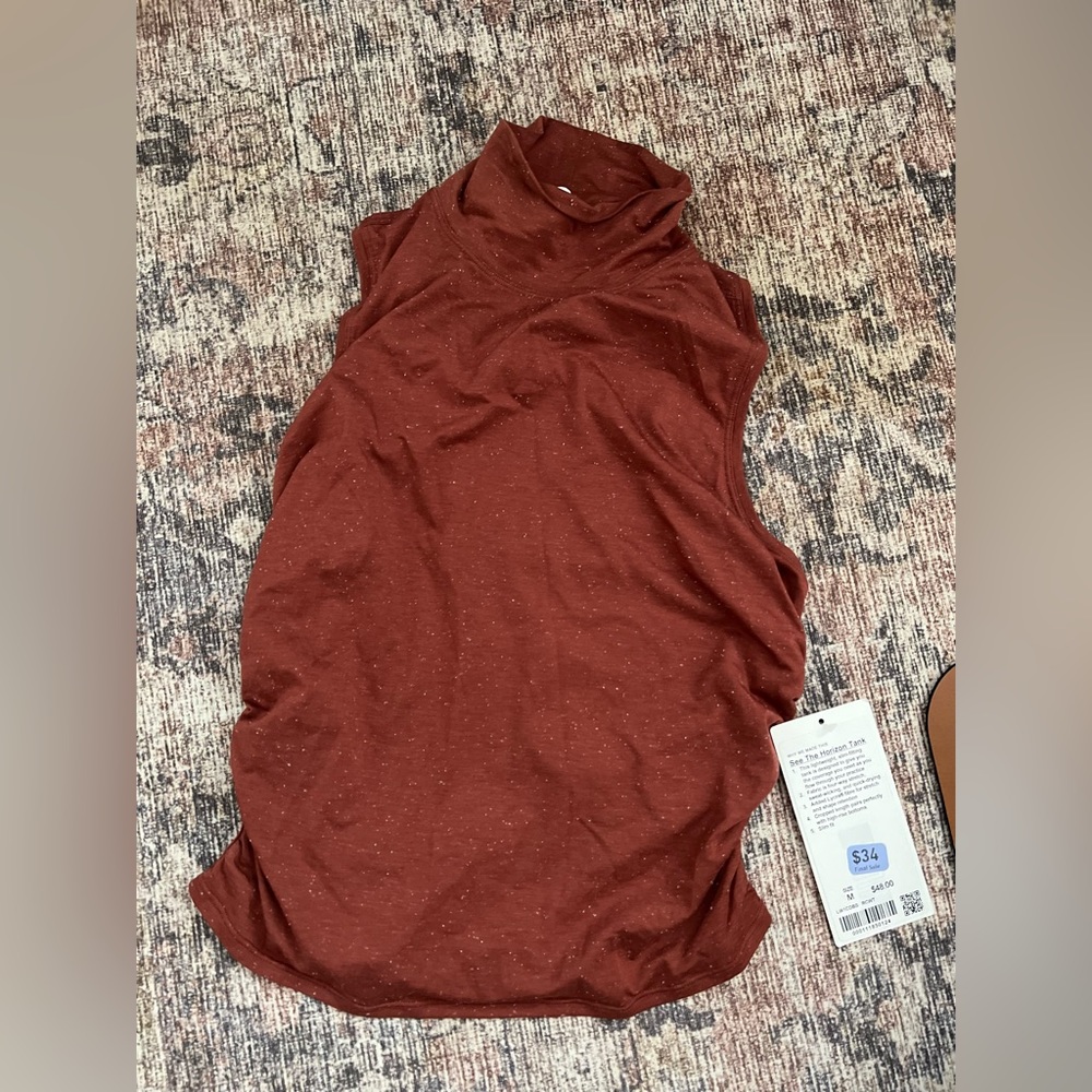 See the horizon lululemon tank